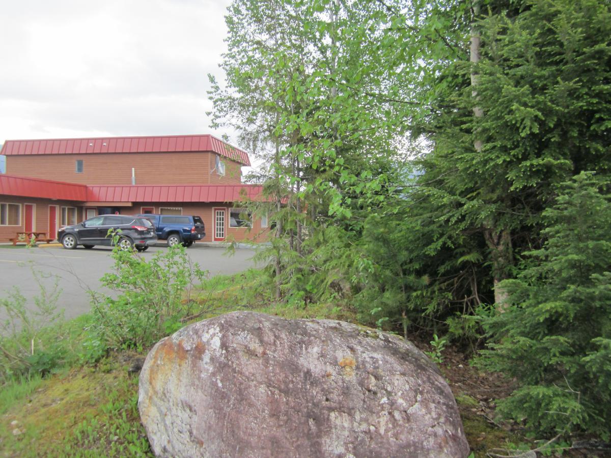 Saddle Mountain Lodge Блу-Рівер Екстер'єр фото